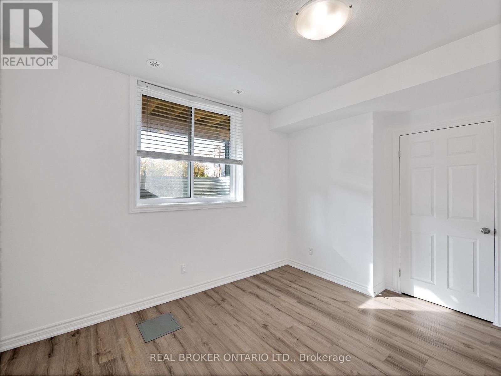 9a - 164 Heiman Street, Kitchener, Ontario  N2M 3L9 - Photo 9 - X12991544