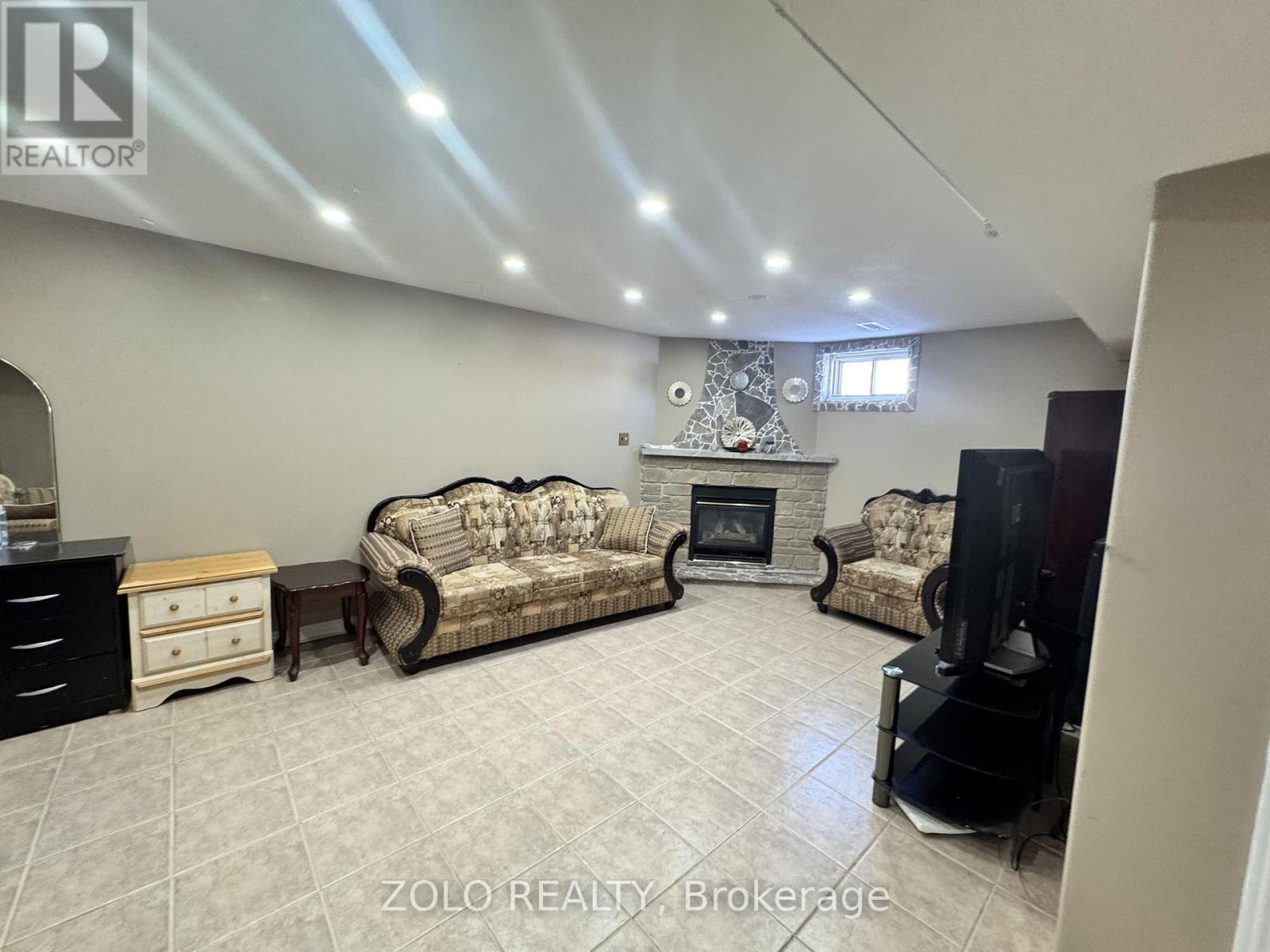 Basement - 59 Colin Crescent, Hamilton, Ontario  L9A 5H8 - Photo 11 - X12991638