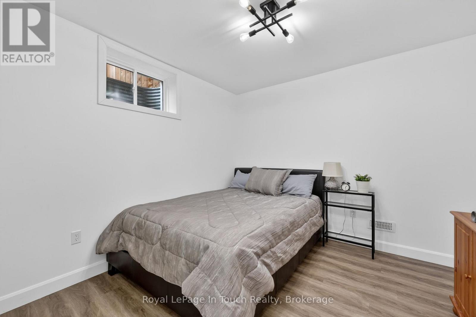 55 Hunter Avenue, Tay, Ontario  L0K 2A0 - Photo 20 - S12991688