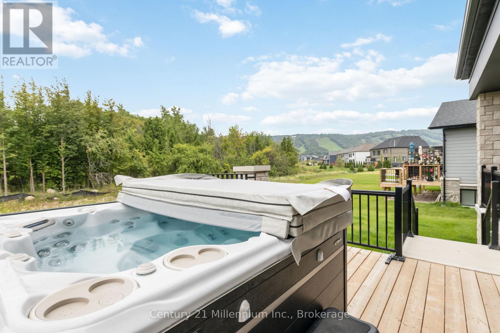 125 Stoneleigh Drive, Blue Mountains, Ontario  L9Y 4X5 - Photo 48 - X12991664