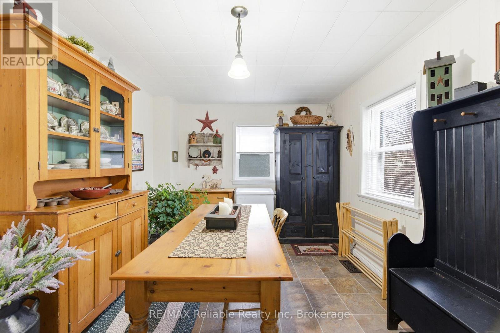 43 Jarvis Street N, Huron East, Ontario  N0K 1W0 - Photo 18 - X12991718