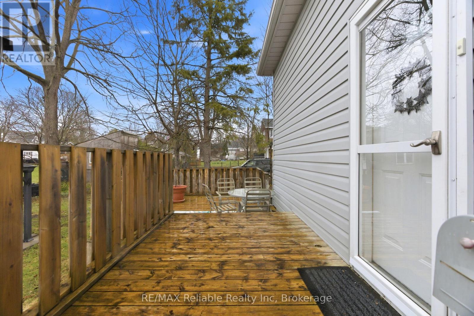 43 Jarvis Street N, Huron East, Ontario  N0K 1W0 - Photo 37 - X12991718