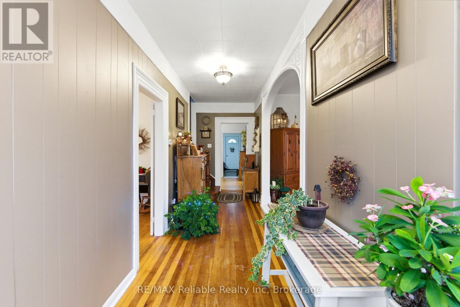 43 Jarvis Street N, Huron East, Ontario  N0K 1W0 - Photo 5 - X12991718