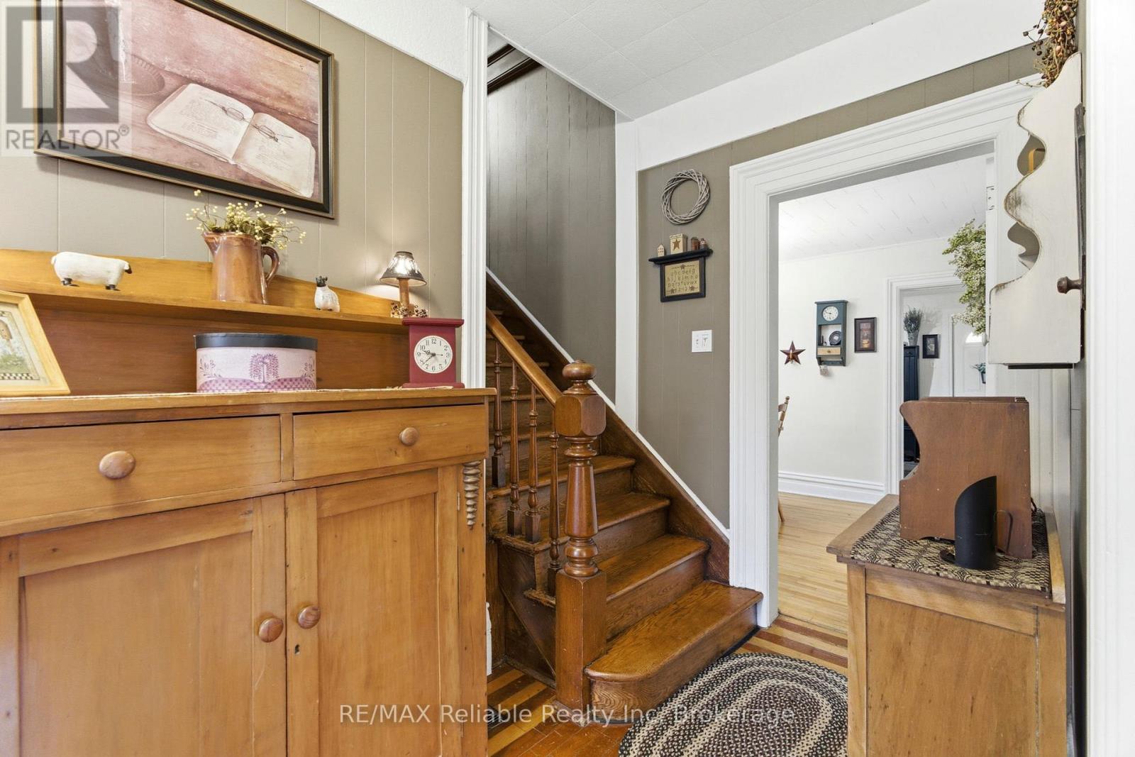 43 Jarvis Street N, Huron East, Ontario  N0K 1W0 - Photo 6 - X12991718