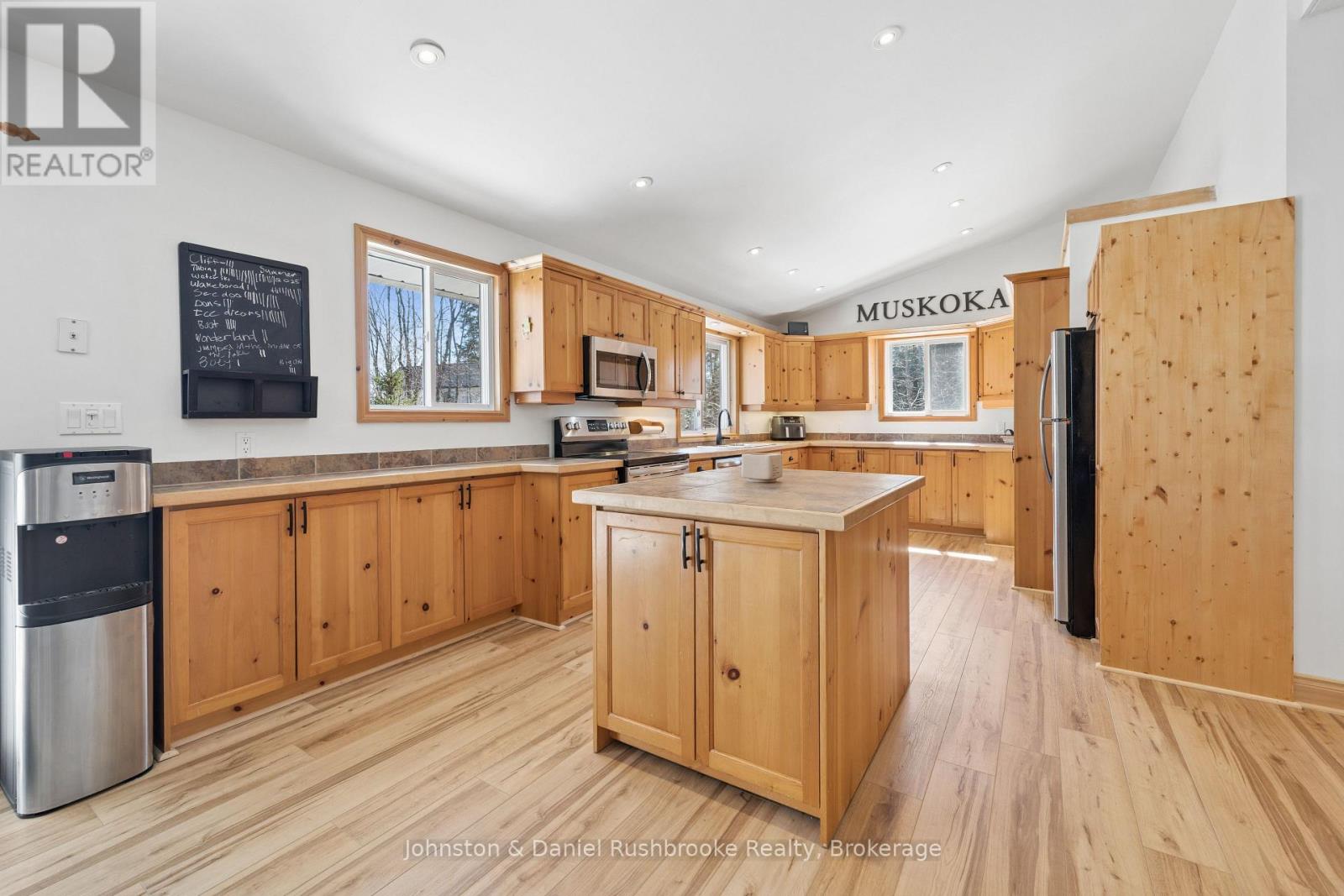 1005 Echo Bay Road, Muskoka Lakes, Ontario  P0C 1A0 - Photo 13 - X12991756