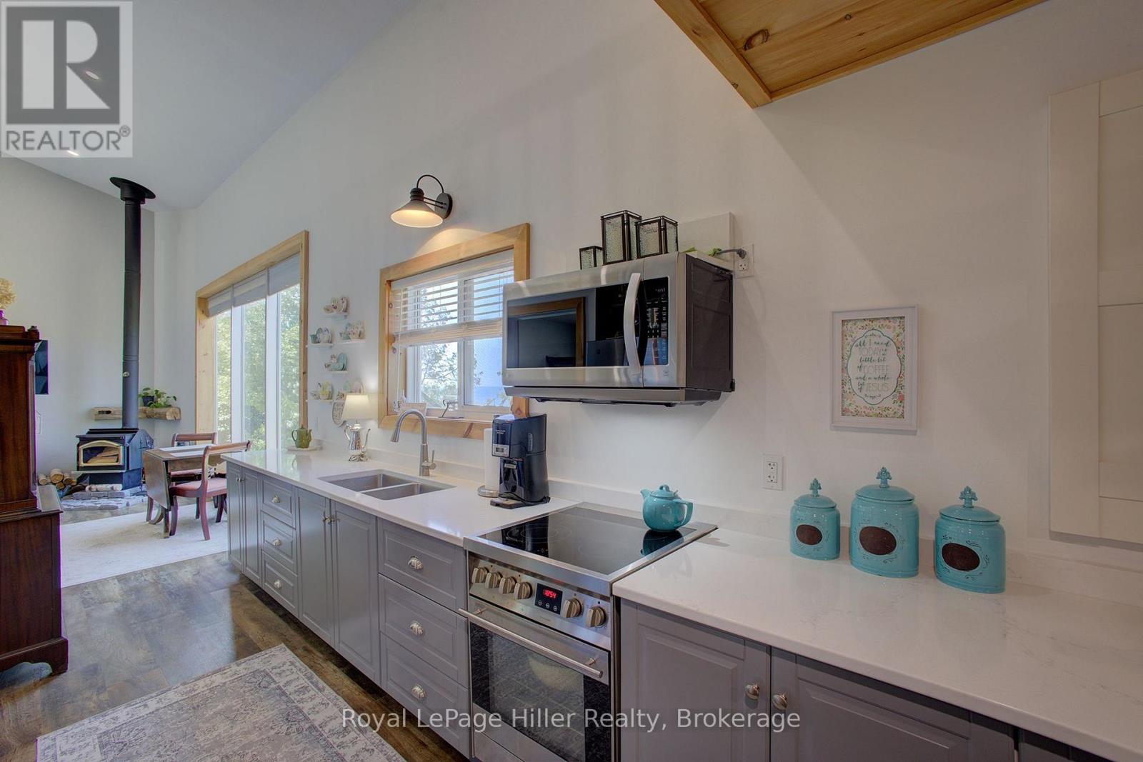 84841 Shamrock Beach Road, Ashfield-Colborne-Wawanosh, Ontario  N7A 3X9 - Photo 10 - X12991788