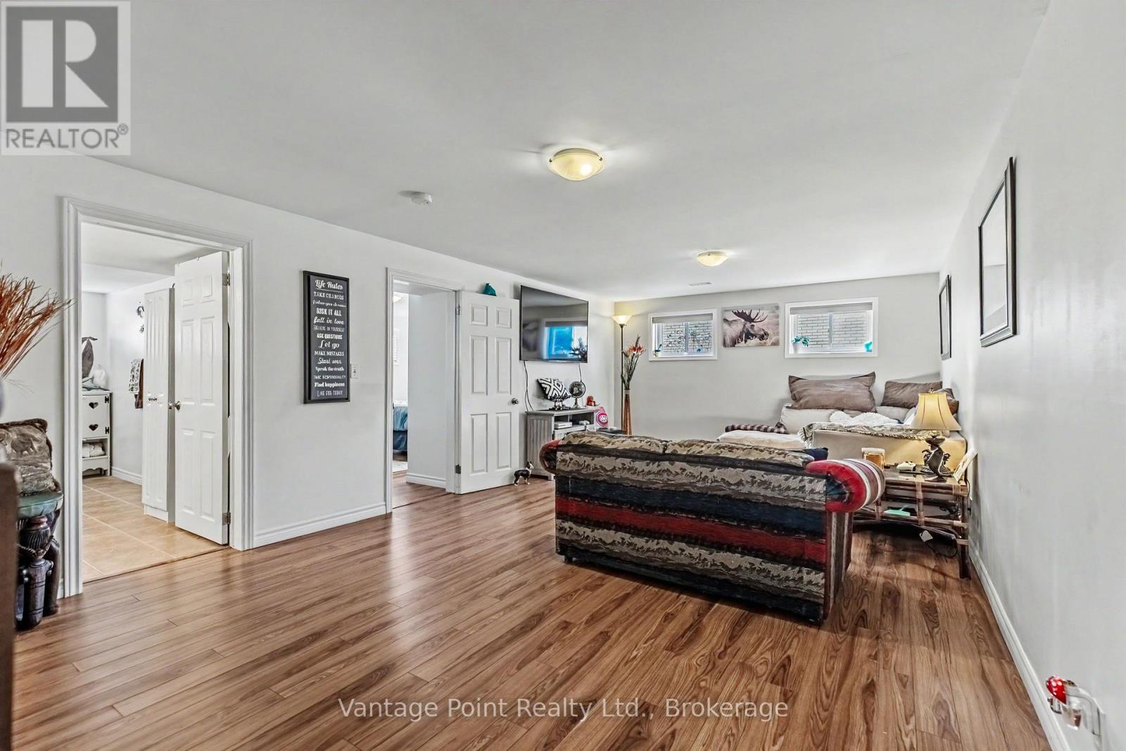 113 Glenwood Place, West Grey, Ontario  N0C 1H0 - Photo 41 - X12991802