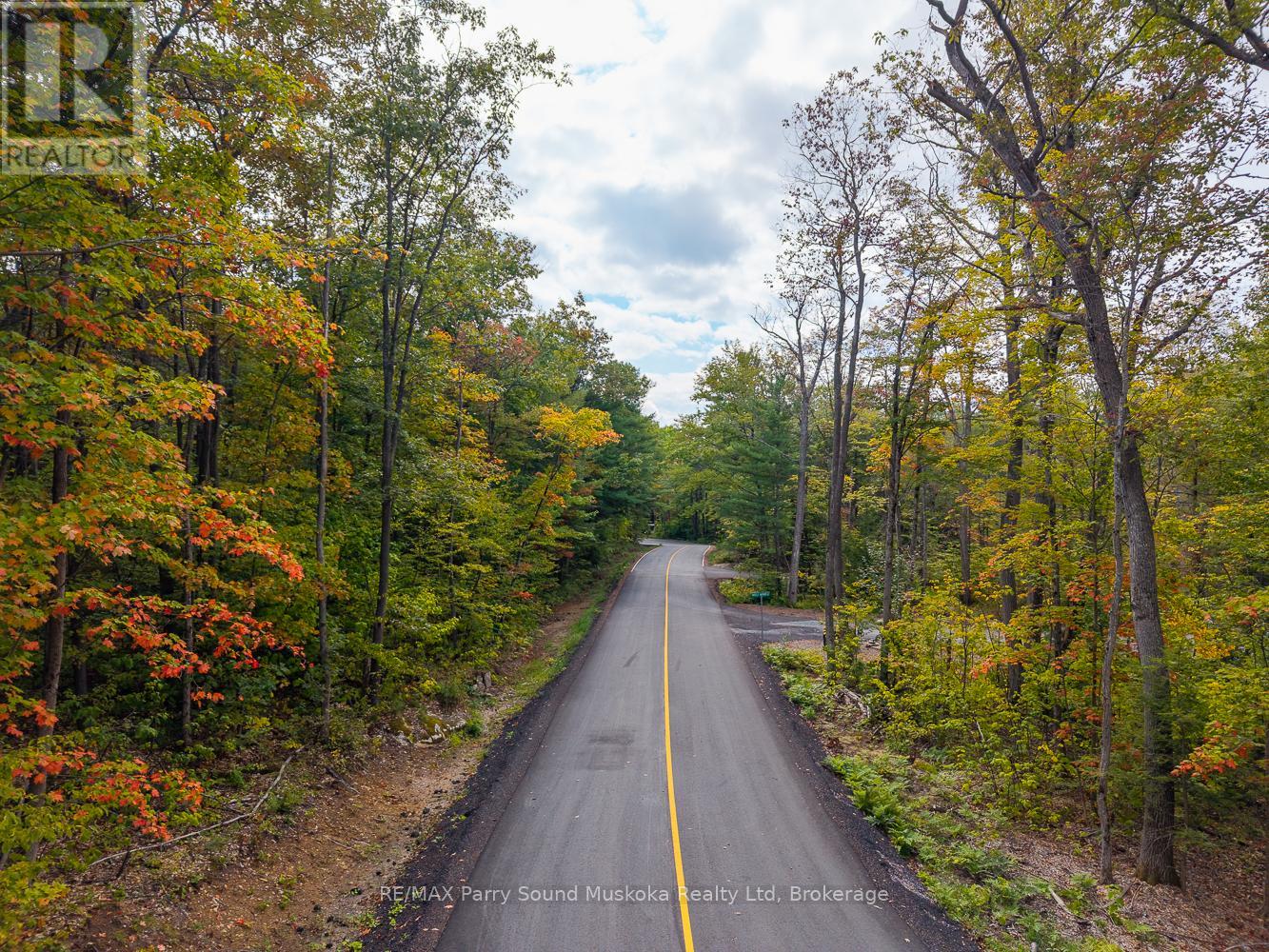 17 Oakridge Road N, Mcdougall, Ontario  P2A 2W9 - Photo 3 - X12991810