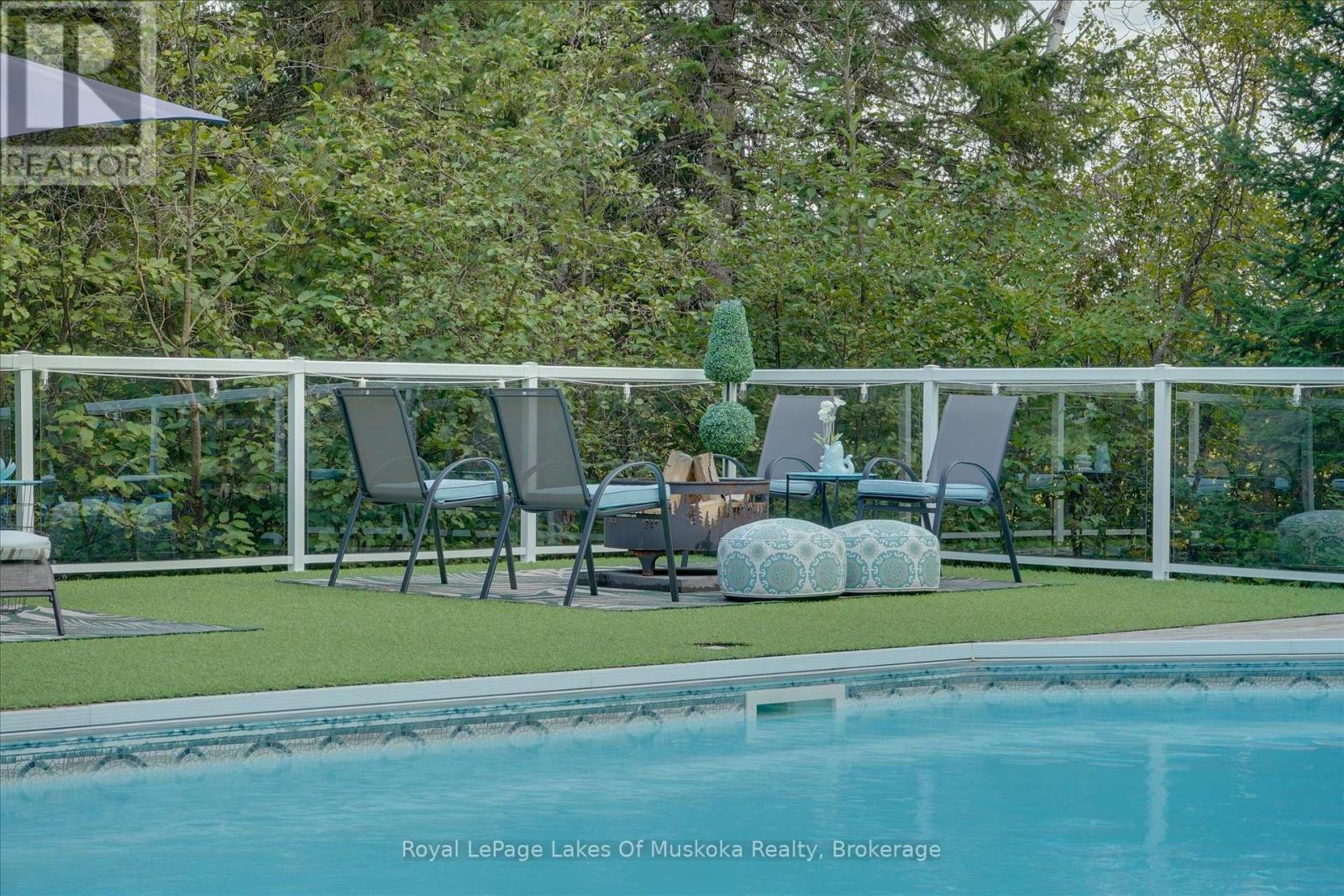 23 Thomas Crescent, Huntsville, Ontario  P1H 2M3 - Photo 14 - X12991824