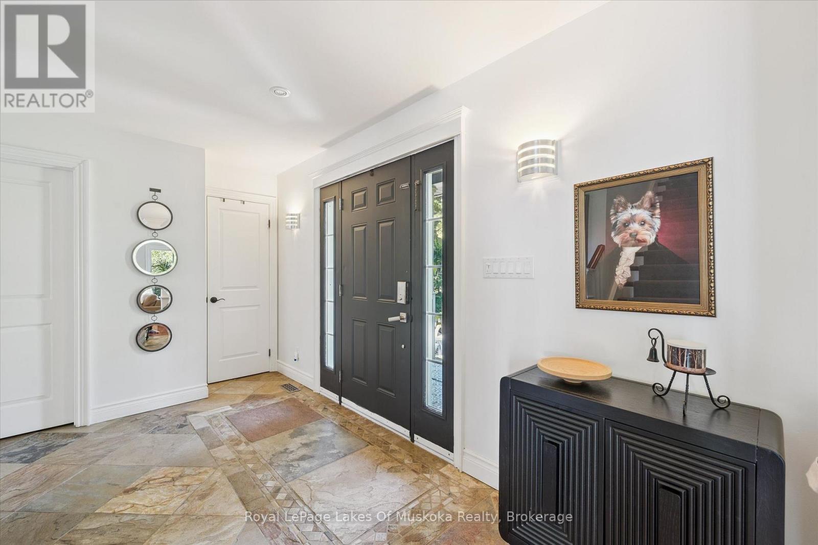 23 Thomas Crescent, Huntsville, Ontario  P1H 2M3 - Photo 19 - X12991824