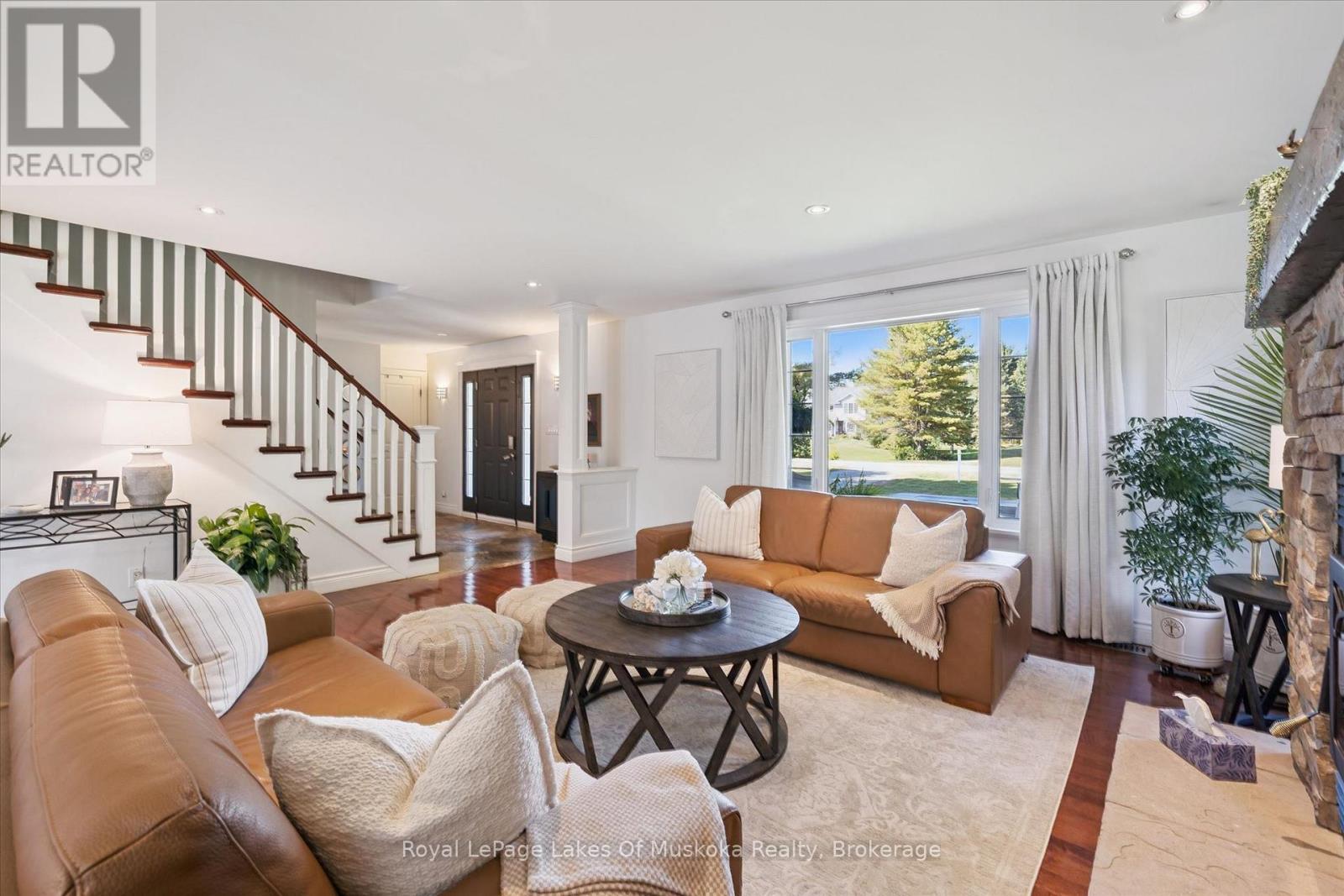 23 Thomas Crescent, Huntsville, Ontario  P1H 2M3 - Photo 21 - X12991824