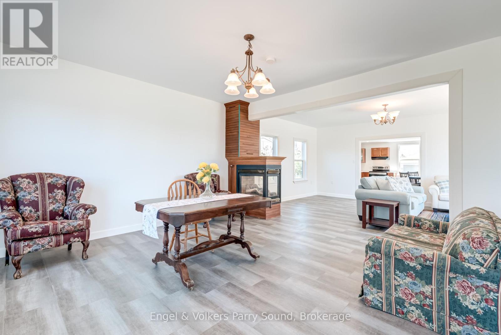 1 Holland Avenue, Parry Sound Remote Area, Ontario  P0G 1B0 - Photo 11 - X12991848