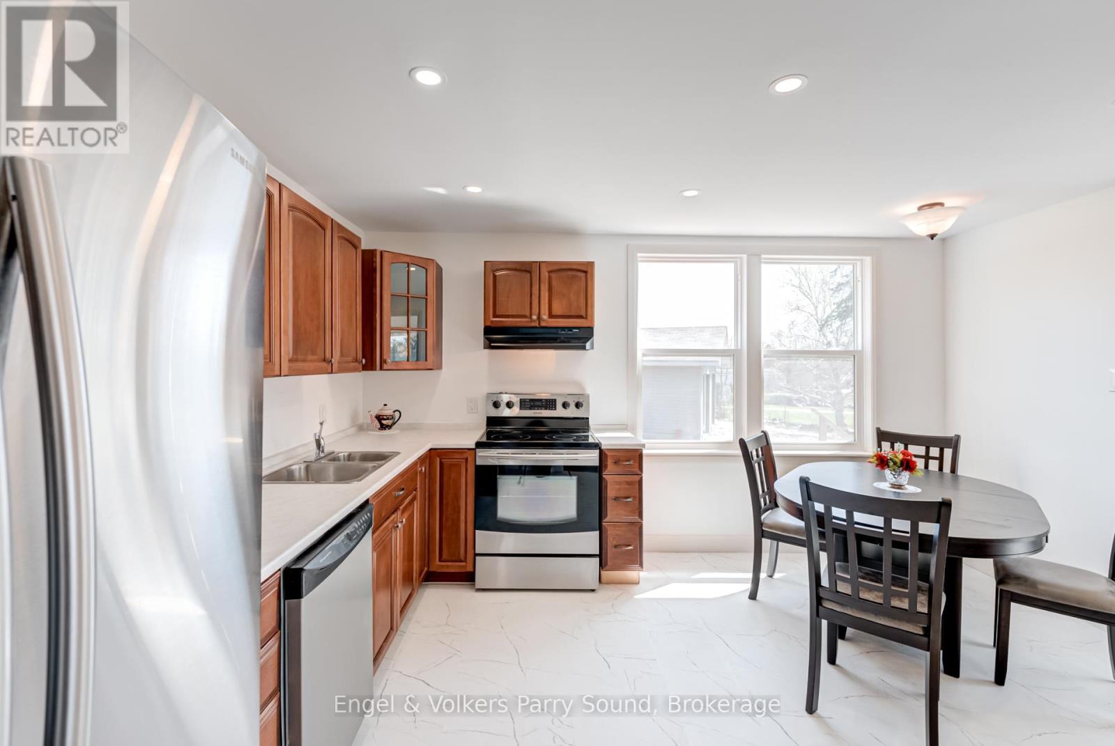 1 Holland Avenue, Parry Sound Remote Area, Ontario  P0G 1B0 - Photo 6 - X12991848