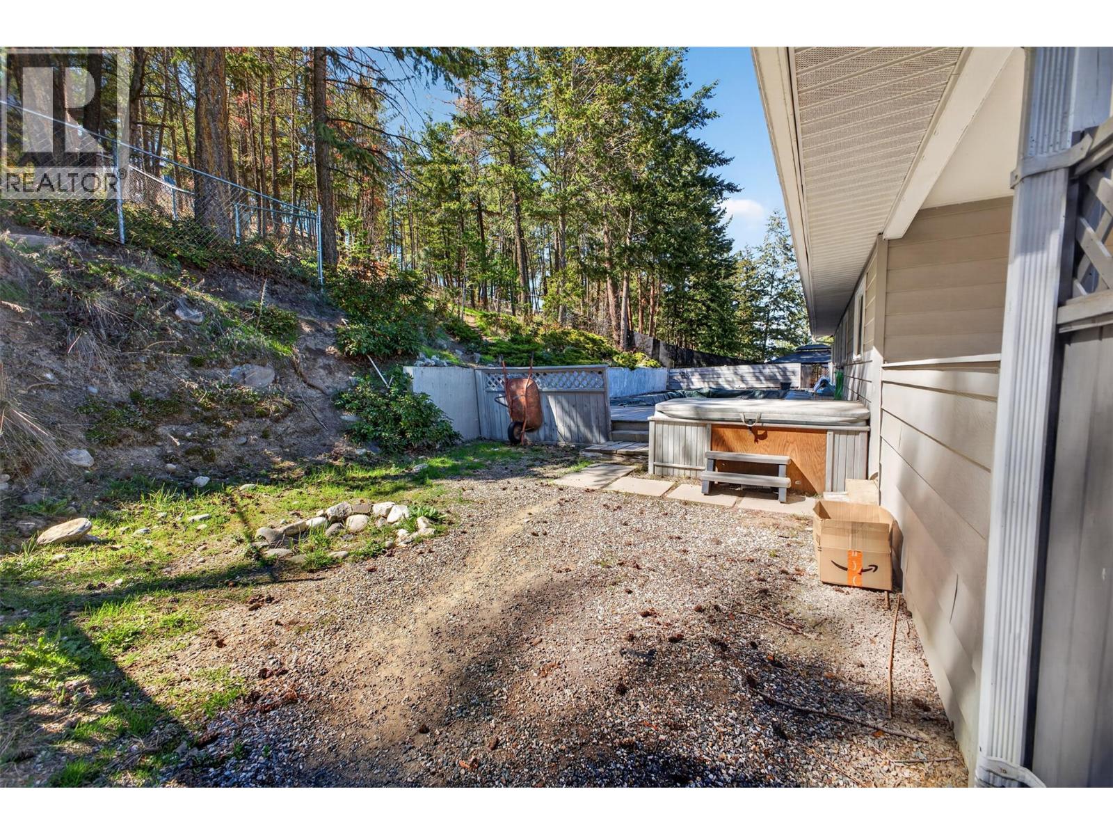 2126 Verde Vista Road, Kelowna, British Columbia  V1P 1G5 - Photo 30 - 10383130