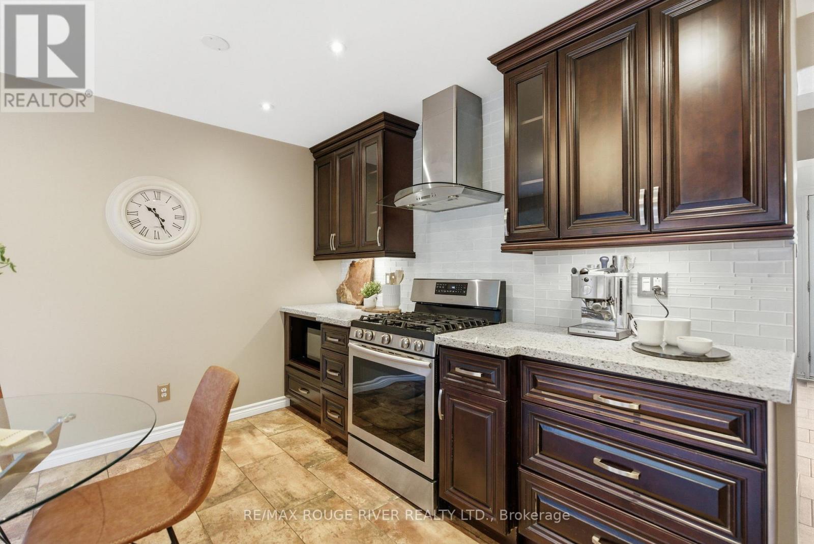 209 Darcy Street, Oshawa, Ontario  L1G 3B9 - Photo 16 - E12991820