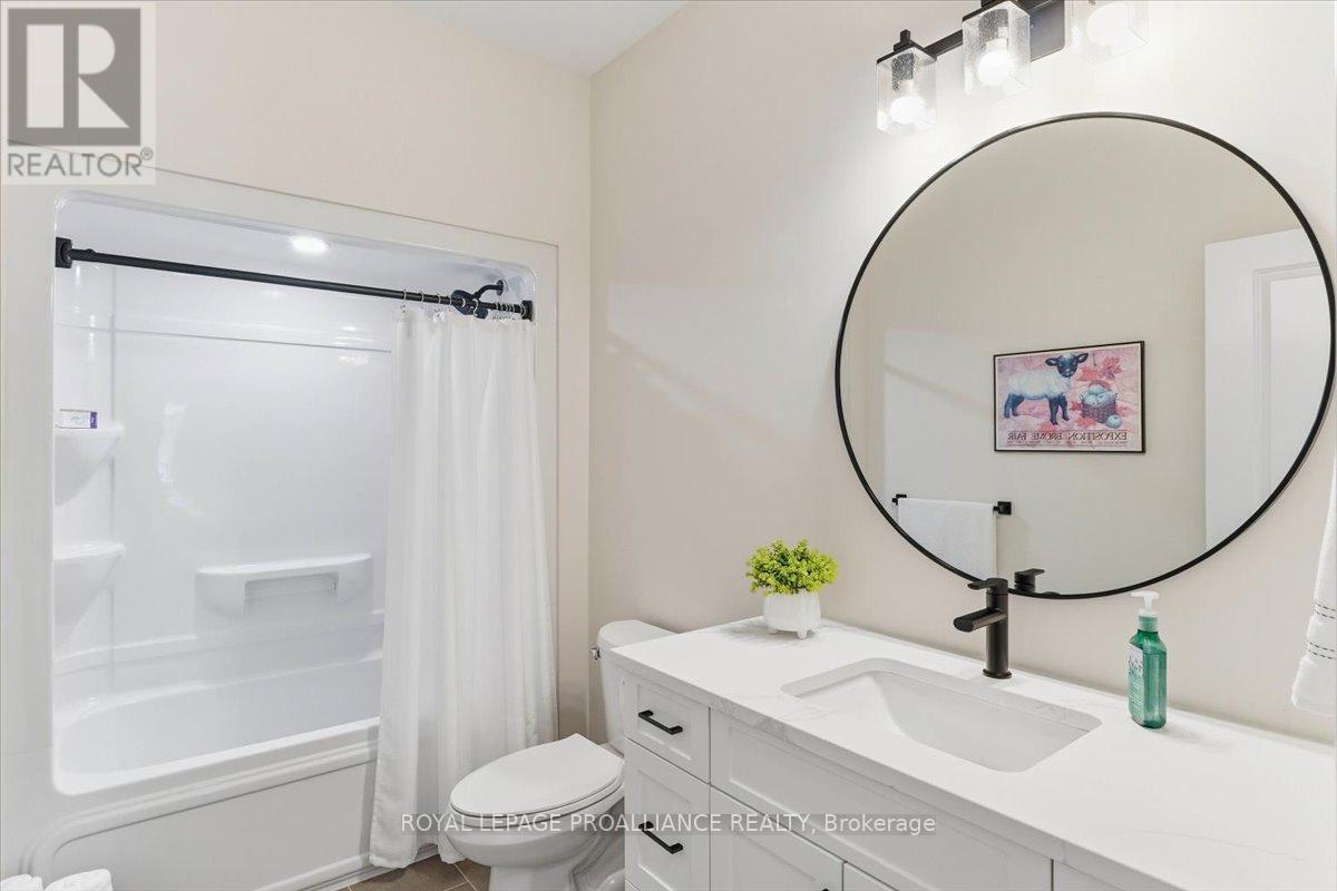 34 Rosewood Drive, Quinte West, Ontario  K0K 2C0 - Photo 19 - X12991826