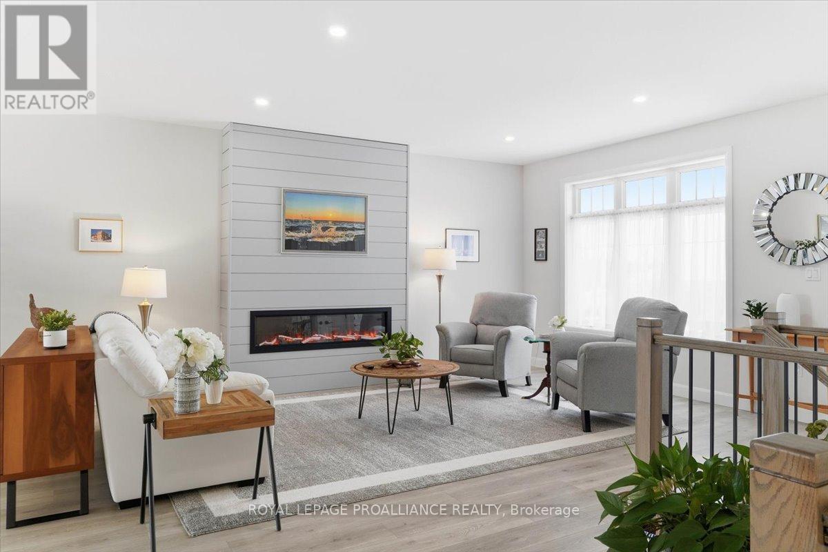 34 Rosewood Drive, Quinte West, Ontario  K0K 2C0 - Photo 9 - X12991826