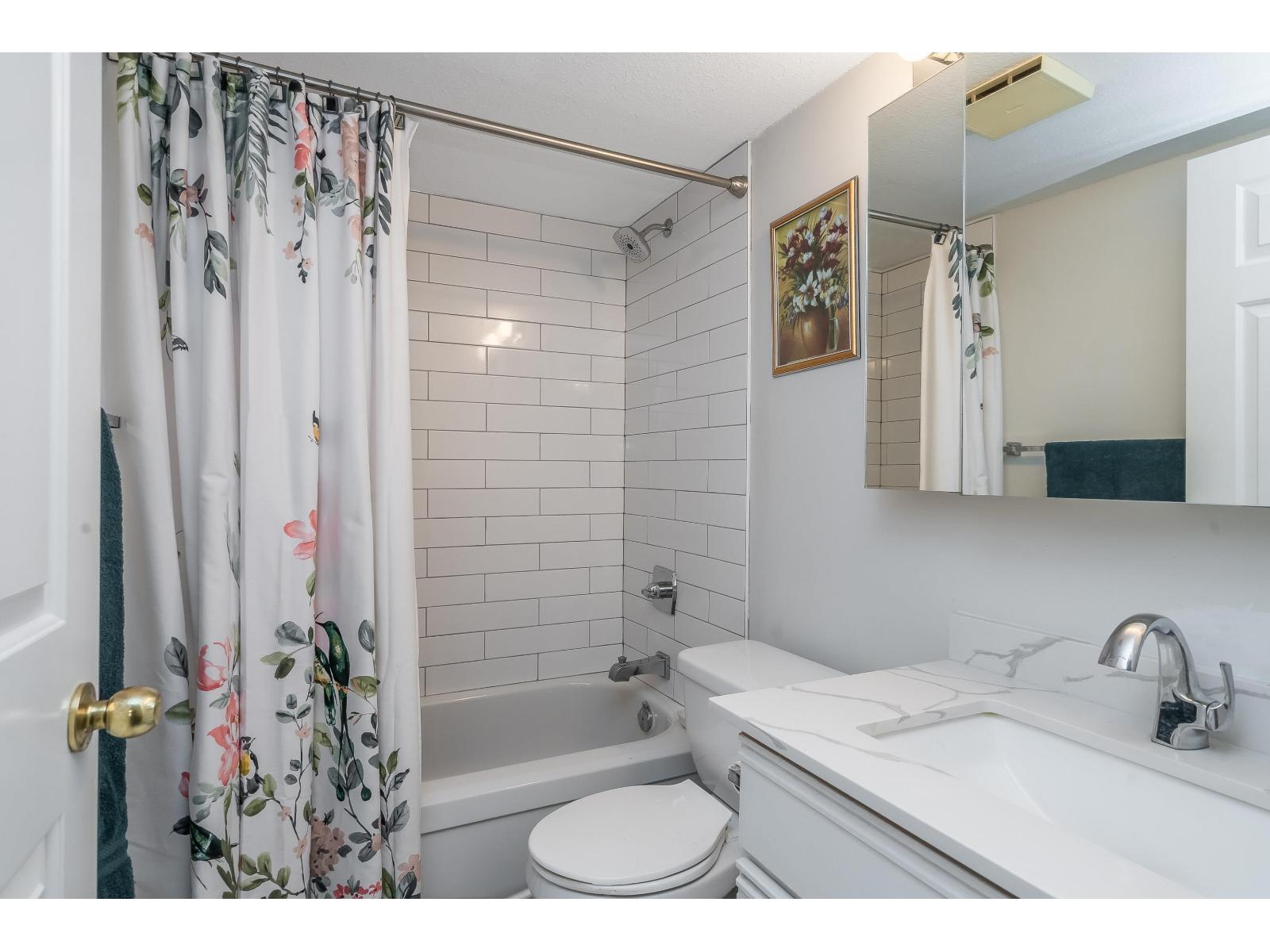 215 33535 King Road, Abbotsford, British Columbia  V2S 6Z5 - Photo 15 - R3109101