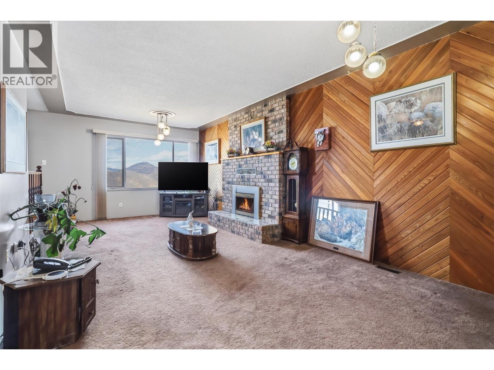 246 Robson Drive, Kamloops, British Columbia  V2E 1W1 - Photo 7 - 10383063