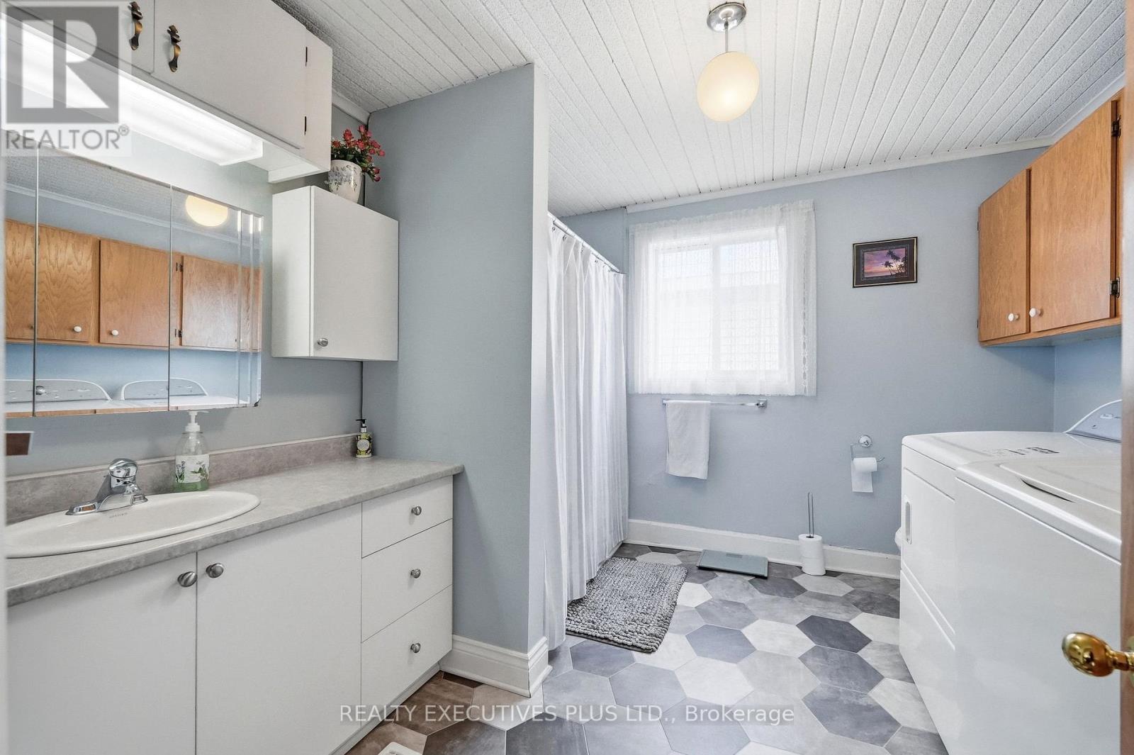 3721 Champlain Street, Clarence-Rockland, Ontario  K0A 1E0 - Photo 12 - X12991666