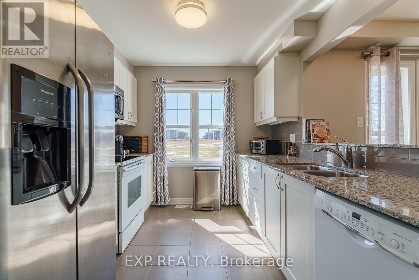 523 Ensatina Crescent, Ottawa, Ontario  K2J 6H4 - Photo 14 - X12991830