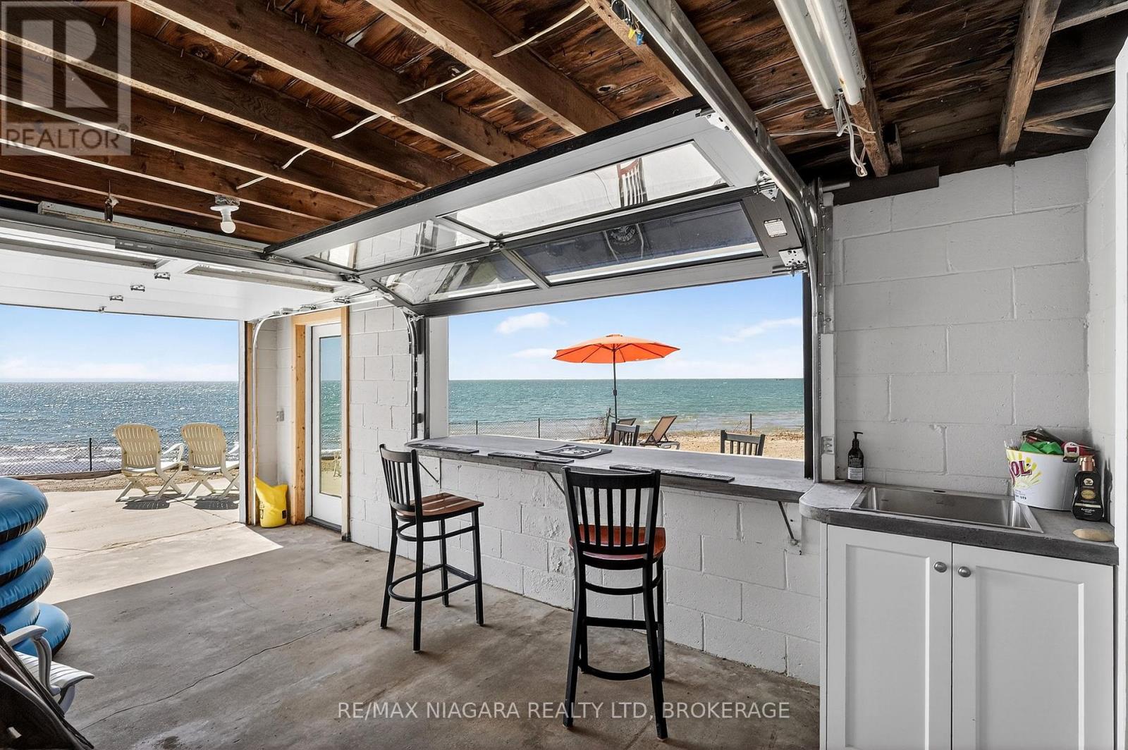 239 Pleasant Beach Road, Port Colborne (Sherkston), Ontario L0S 1R0 - Photo 1 - X12991784