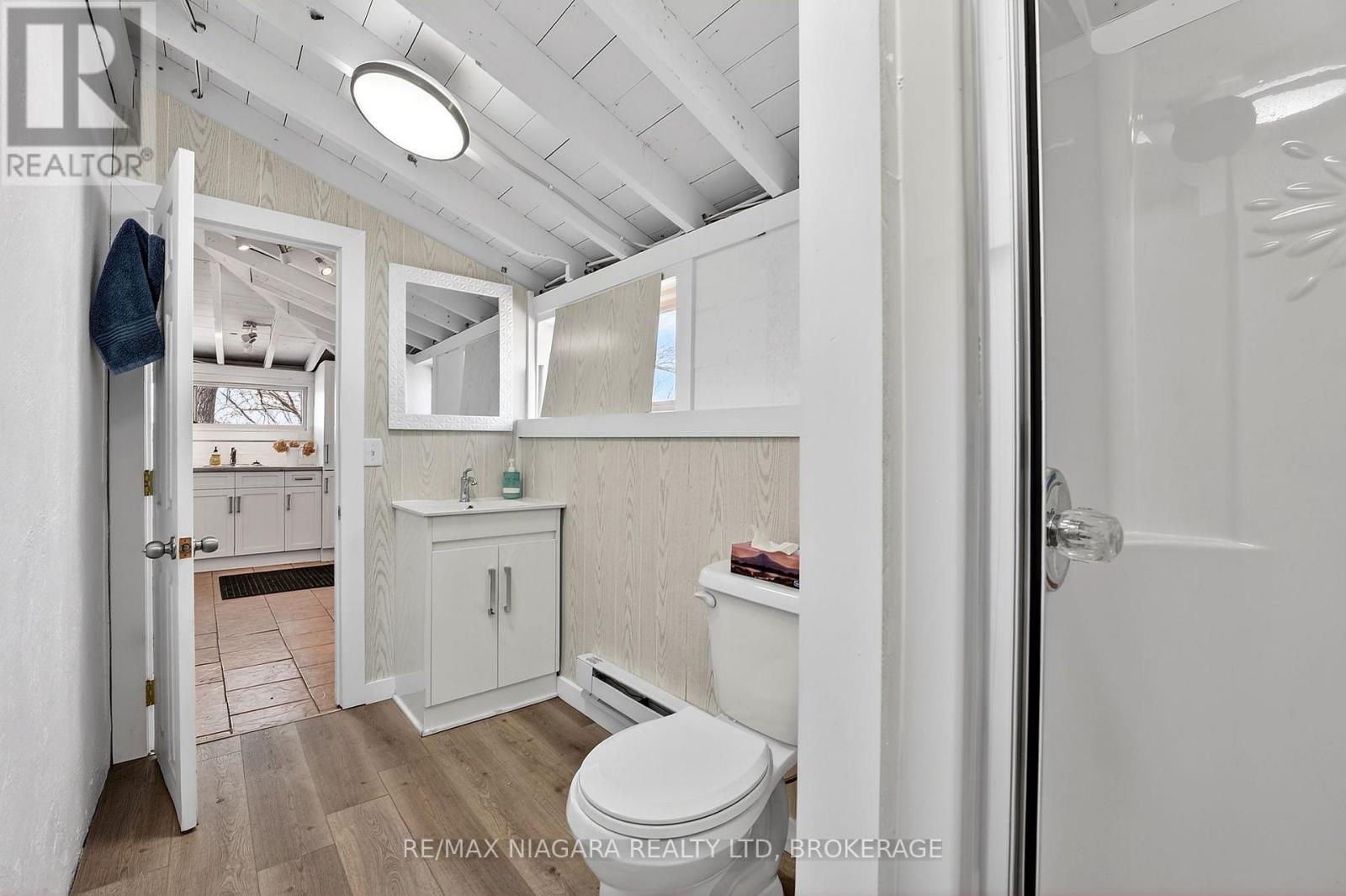 239 Pleasant Beach Road, Port Colborne (Sherkston), Ontario L0S 1R0 - Photo 13 - X12991784