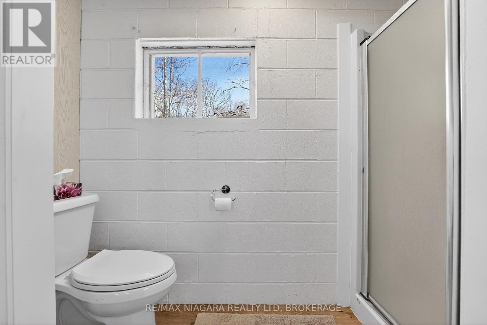 239 Pleasant Beach Road, Port Colborne (Sherkston), Ontario L0S 1R0 - Photo 21 - X12991784