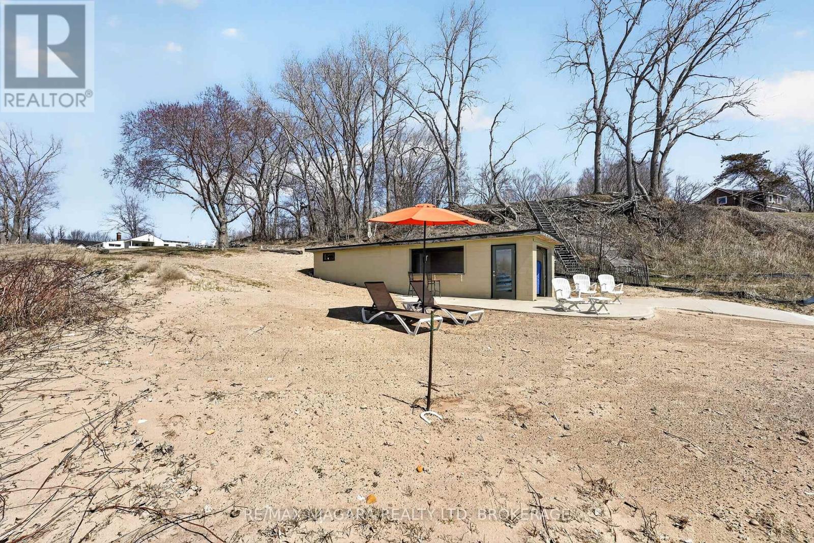 239 Pleasant Beach Road, Port Colborne (Sherkston), Ontario L0S 1R0 - Photo 27 - X12991784