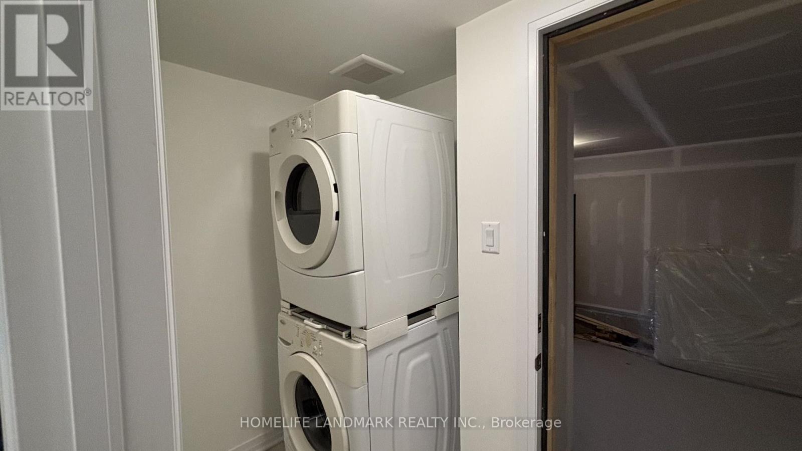 19 Pogie Drive, Welland, Ontario  L3B 0P2 - Photo 5 - X12932900