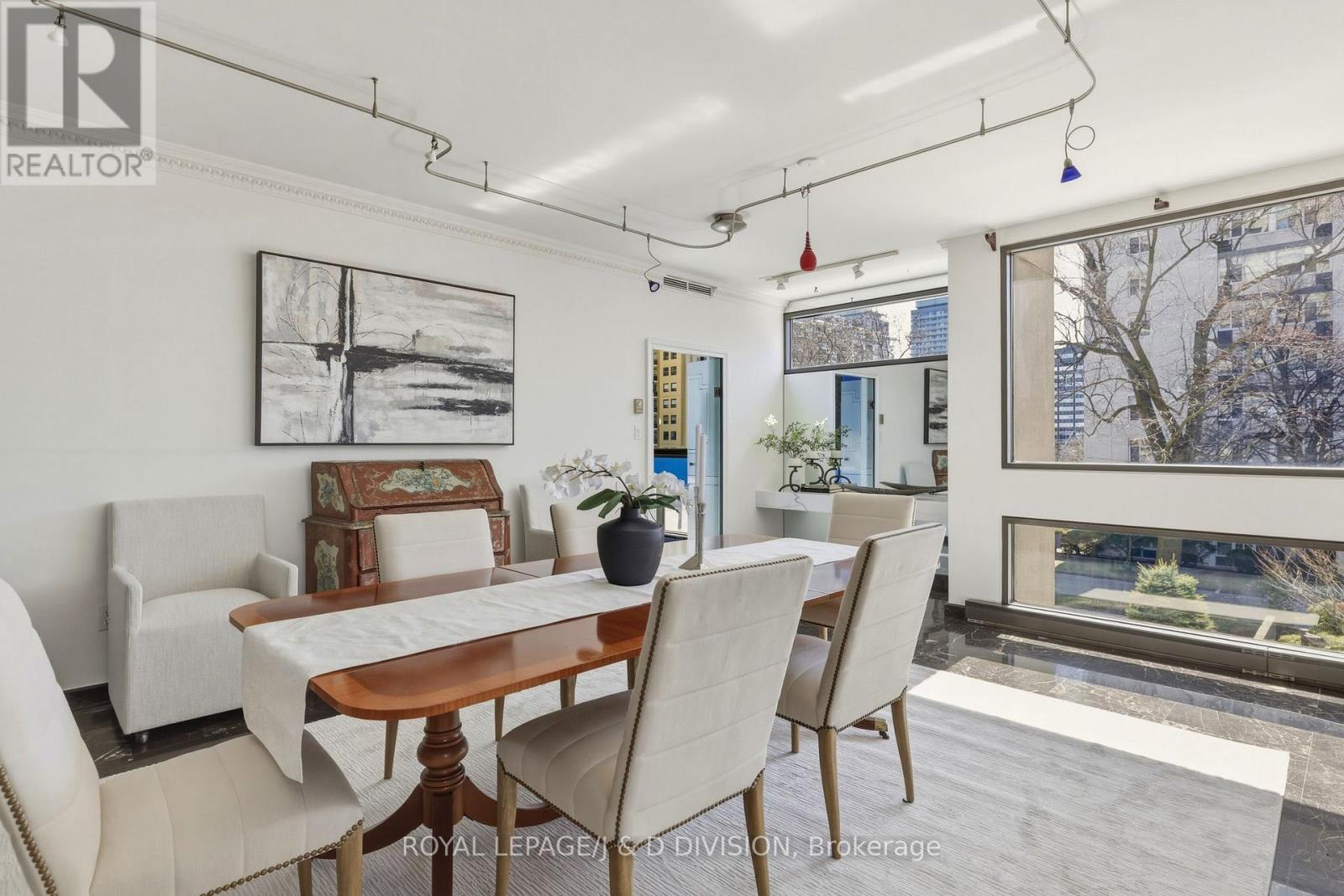 203 - 150 Heath Street W, Toronto, Ontario  M4V 2Y4 - Photo 10 - C12991288