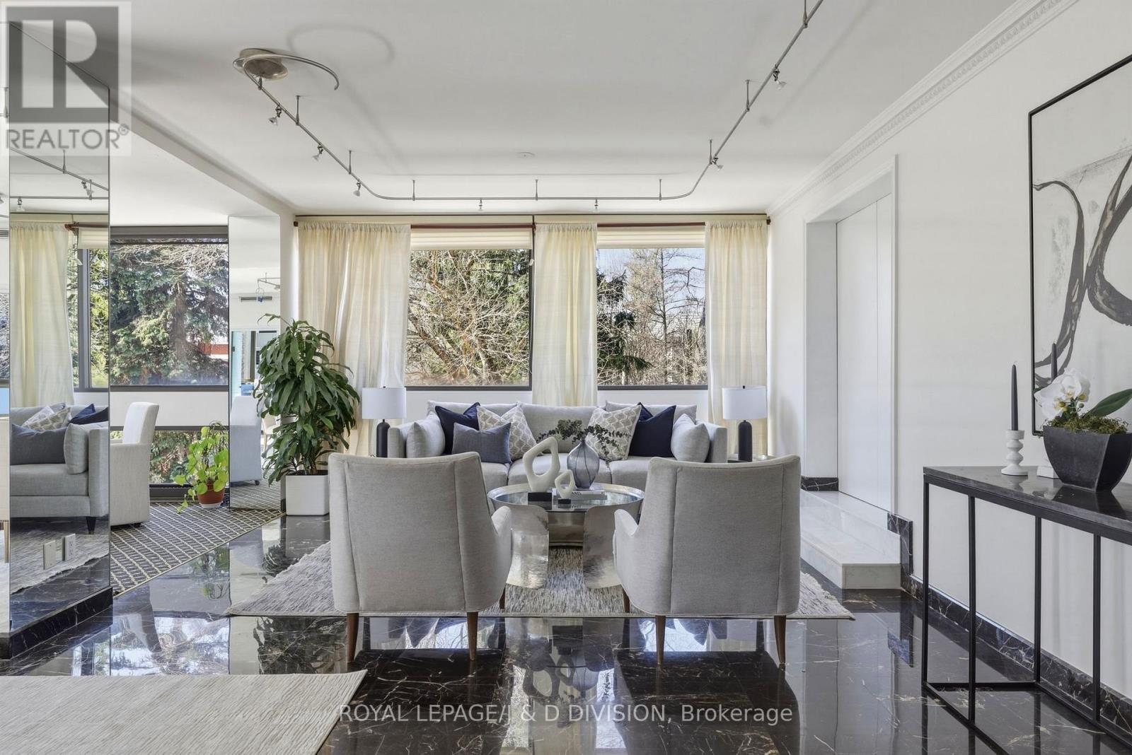 203 - 150 Heath Street W, Toronto, Ontario  M4V 2Y4 - Photo 5 - C12991288