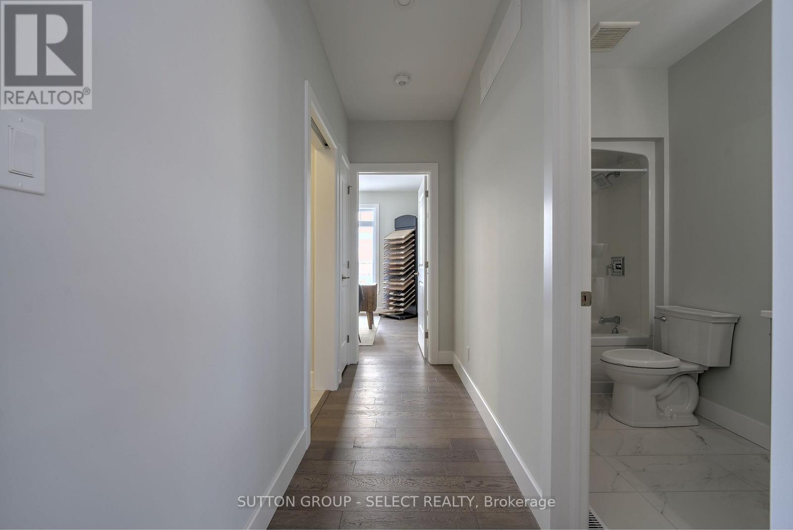 Photo 25 of 38 for 19 Lois Court