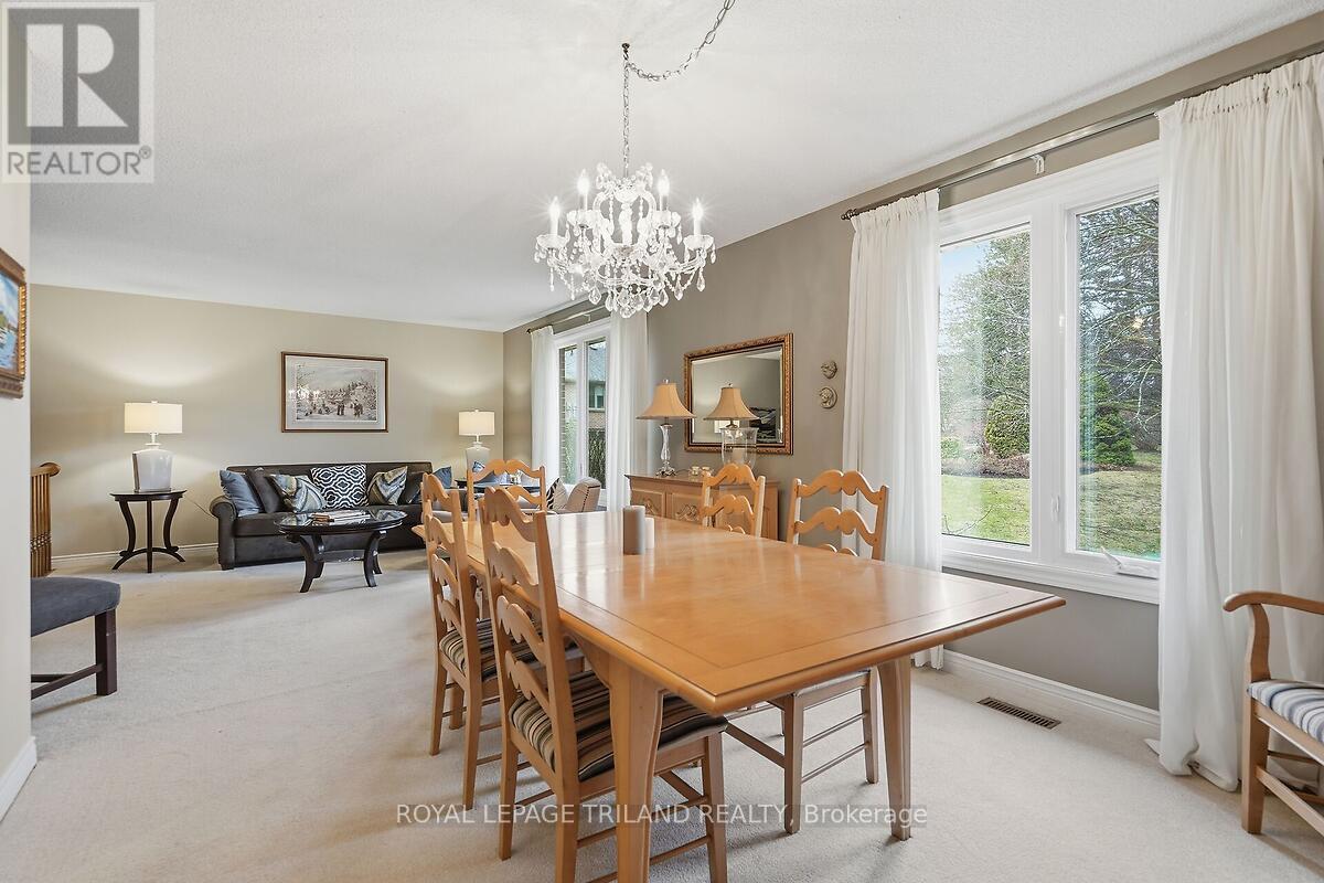 27 - 5 Cadeau Terrace, London South, Ontario  N6K 4H1 - Photo 11 - X12928008