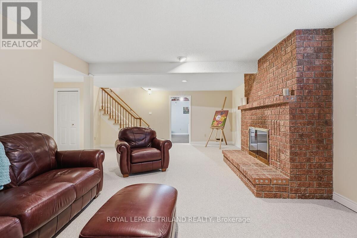 27 - 5 Cadeau Terrace, London South, Ontario  N6K 4H1 - Photo 24 - X12928008