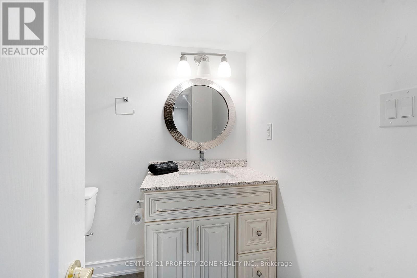 30 Grouse Lane, Brampton, Ontario L6Y 5L1 - Photo 36 - W12926576