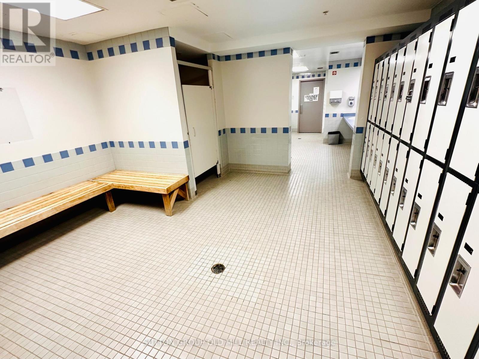 2205 - 101 Subway Crescent, Toronto, Ontario  M9B 6K4 - Photo 22 - W12979872