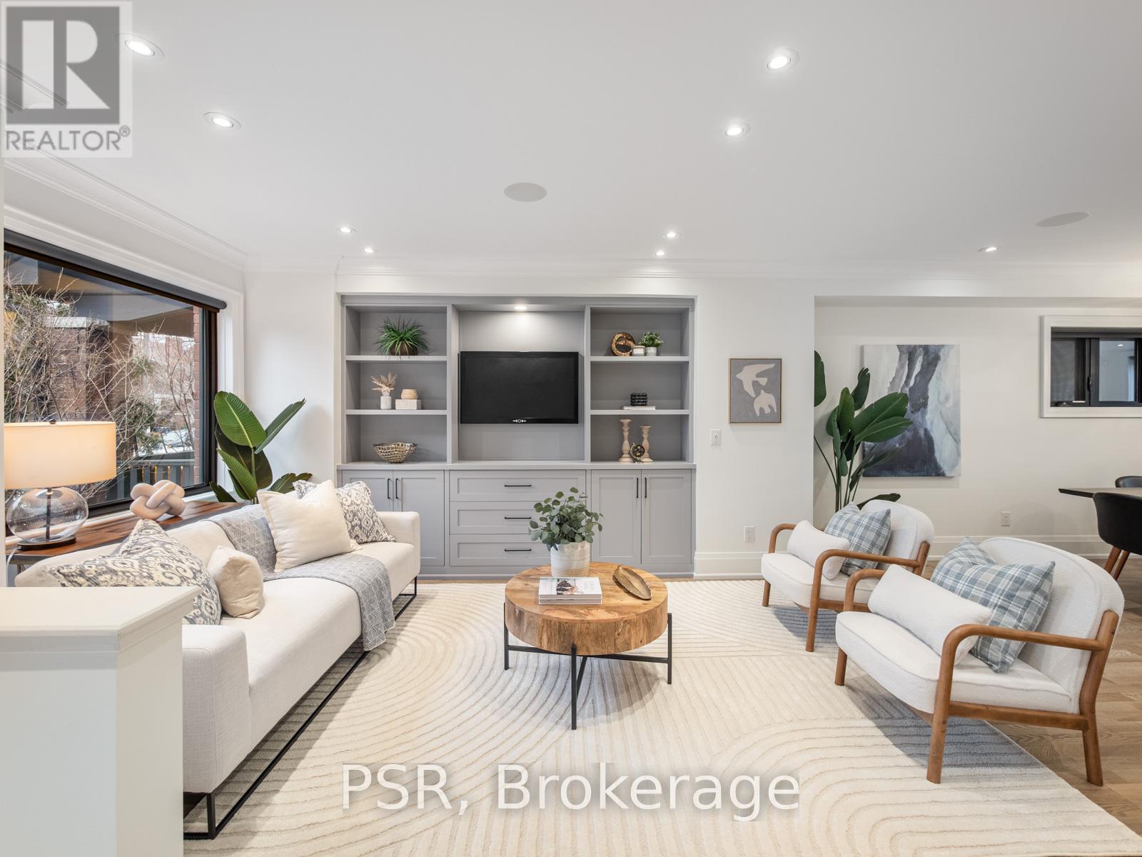 163 Arlington Avenue, Toronto, Ontario  M6C 2Z3 - Photo 2 - C12991662