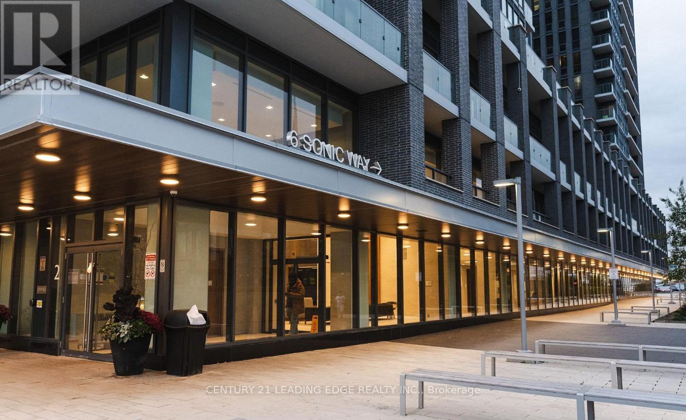 N806 - 6 Sonic Way, Toronto, Ontario  M3C 0P1 - Photo 2 - C12991742