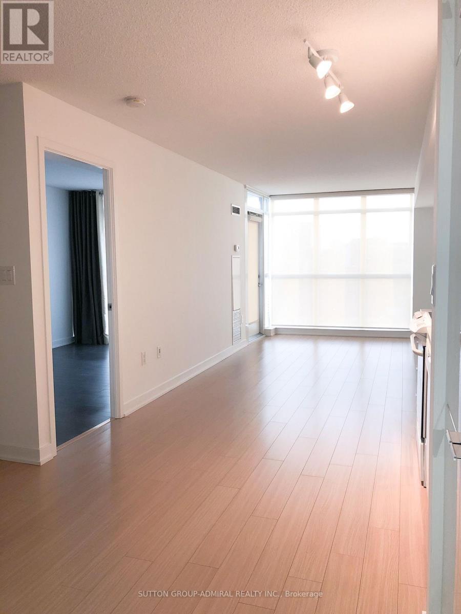 820 - 151 Dan Leckie Way, Toronto, Ontario M5V 4B2 - Photo 3 - C12991748