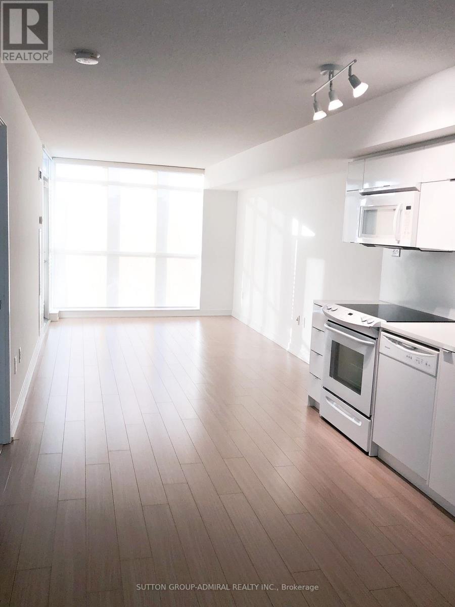 820 - 151 Dan Leckie Way, Toronto, Ontario M5V 4B2 - Photo 4 - C12991748