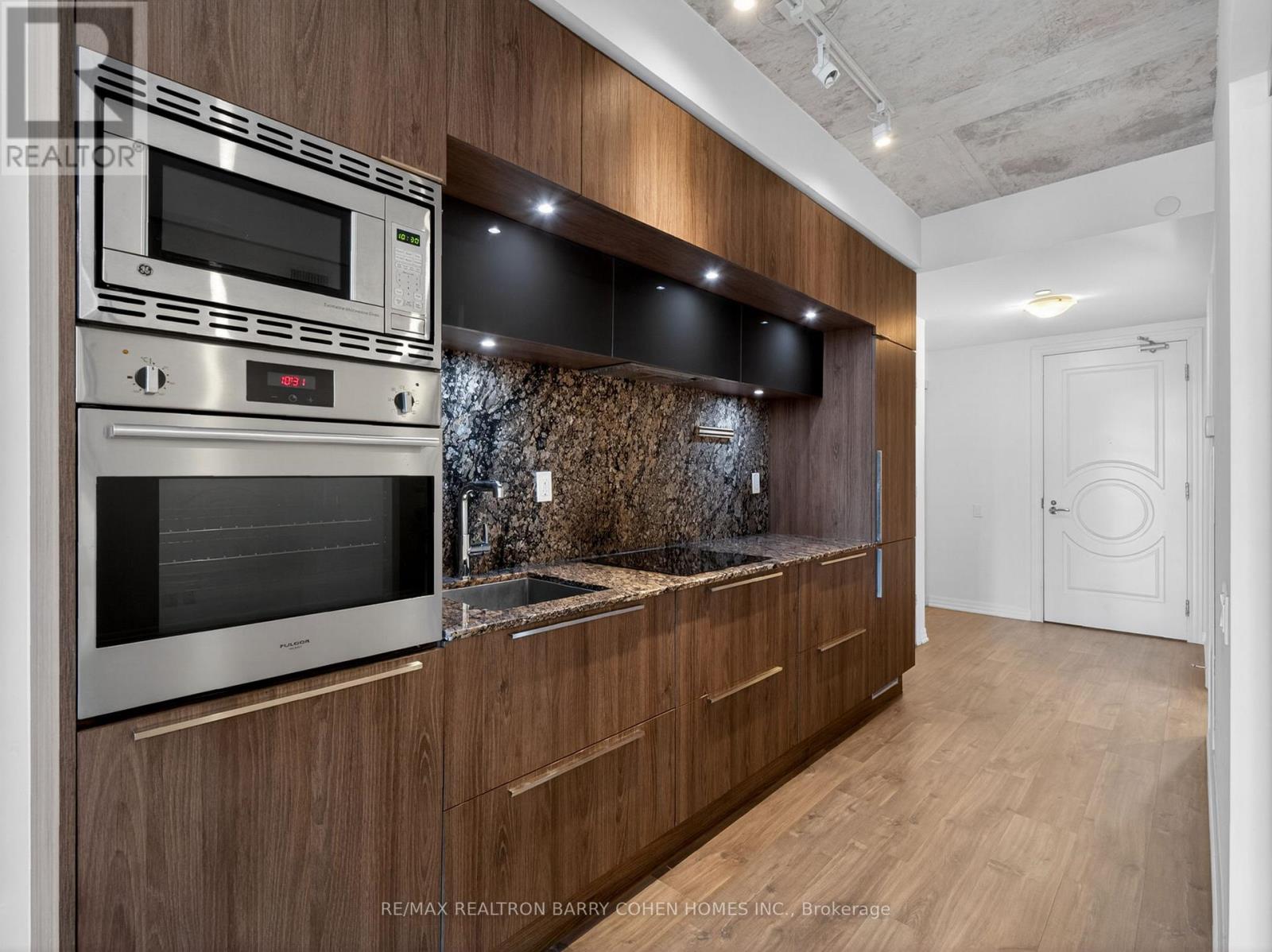 1115 - 88 Blue Jays Way, Toronto, Ontario  M5V 0L7 - Photo 7 - C12991890