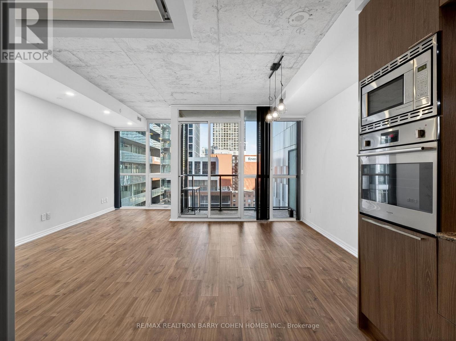 1115 - 88 Blue Jays Way, Toronto, Ontario  M5V 0L7 - Photo 9 - C12991890