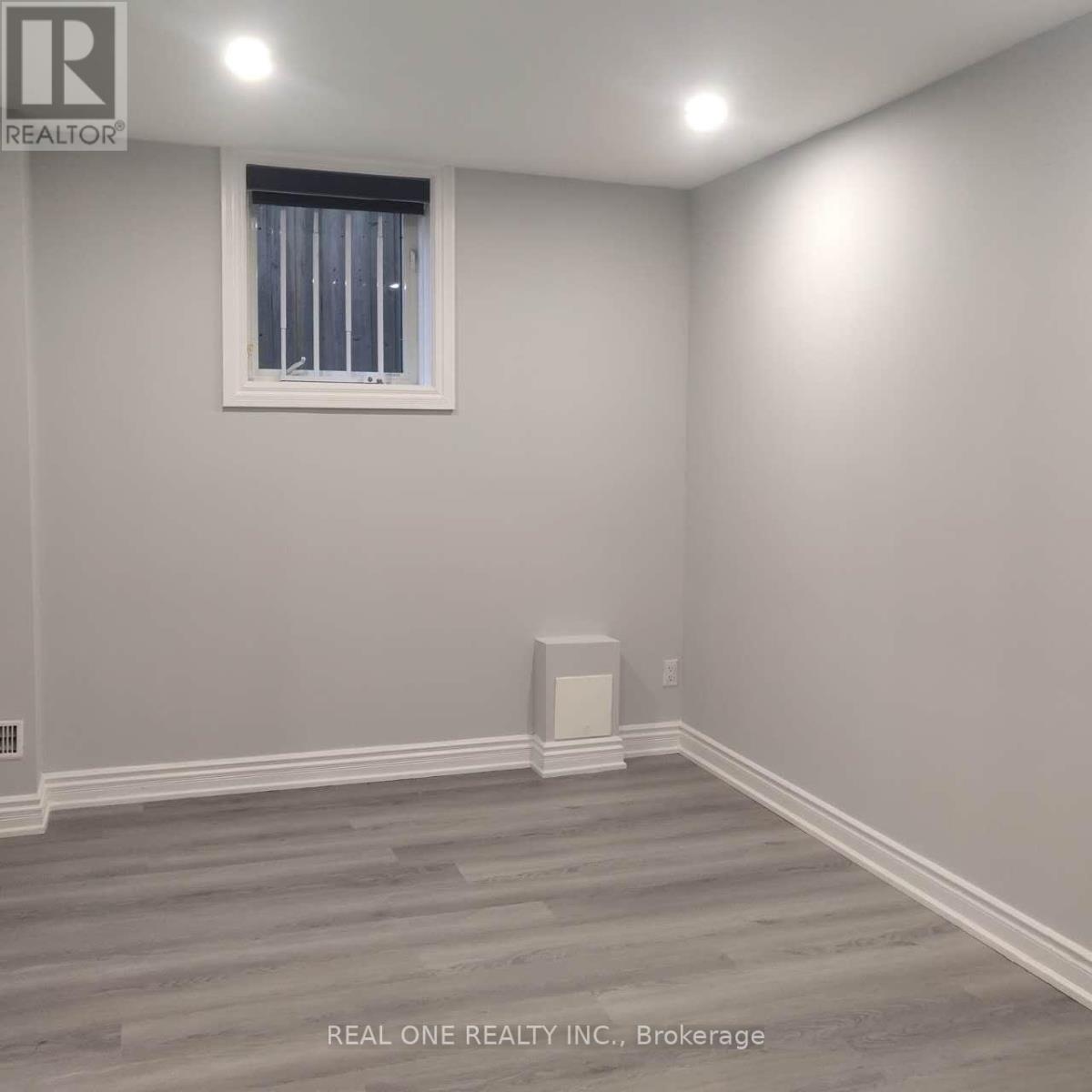 Lower - 177 Norton Avenue, Toronto, Ontario  M2N 4A8 - Photo 13 - C12991902