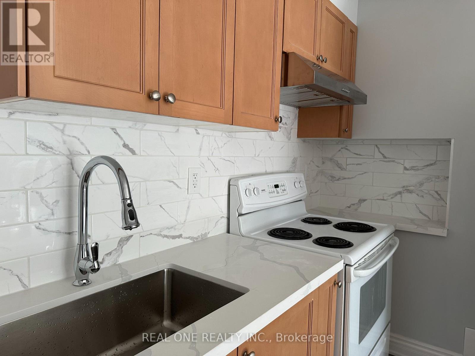 Lower - 177 Norton Avenue, Toronto, Ontario  M2N 4A8 - Photo 5 - C12991902