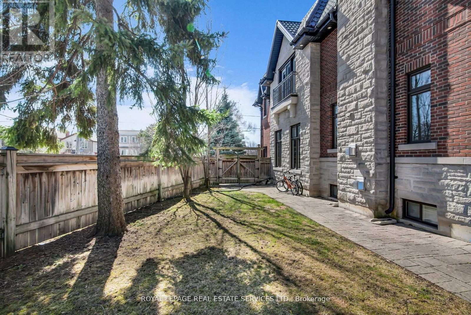 538 Melrose Avenue, Toronto, Ontario  M5M 2A3 - Photo 34 - C12991912