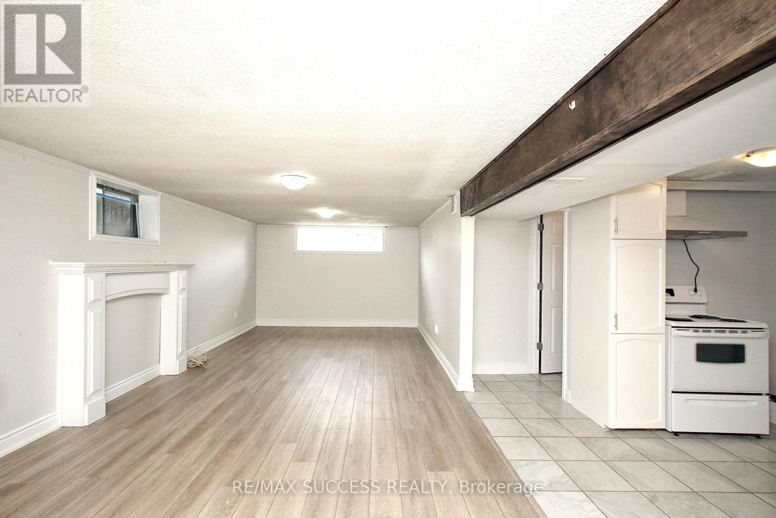 33 Shadyside Avenue, Hamilton, Ontario  L8V 3E2 - Photo 32 - X12967120