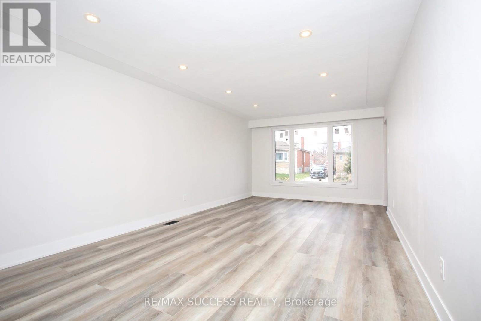 33 Shadyside Avenue, Hamilton, Ontario  L8V 3E2 - Photo 6 - X12967120