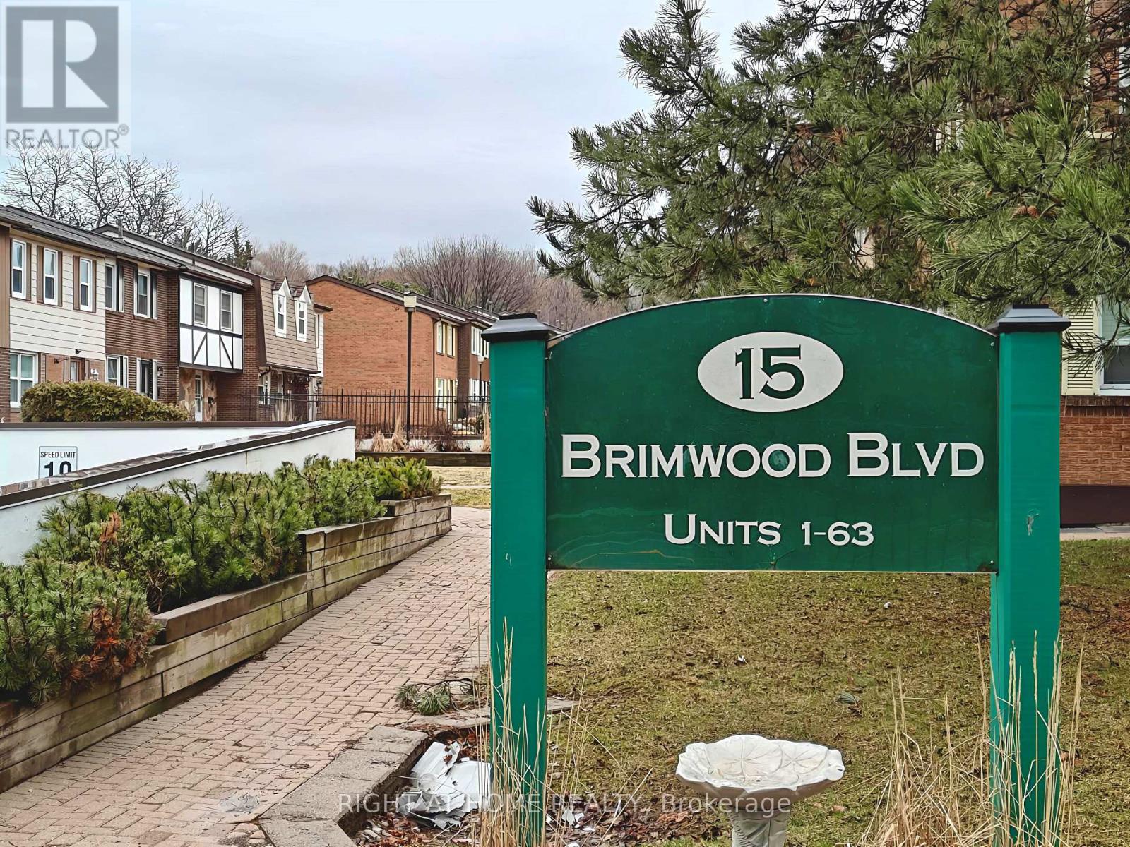 61 - 15 BRIMWOOD BOULEVARD, Toronto, Ontario