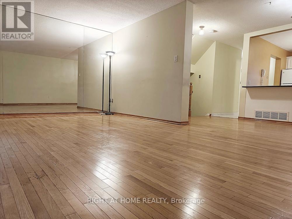 61 - 15 Brimwood Boulevard, Toronto, Ontario  M1V 1E1 - Photo 8 - E12991728